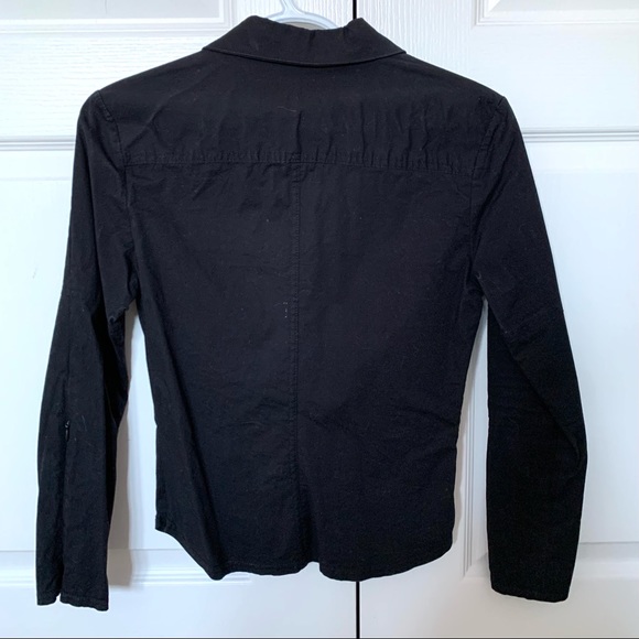 Black button up with zipper sleeve detail - Picture 2 of 3